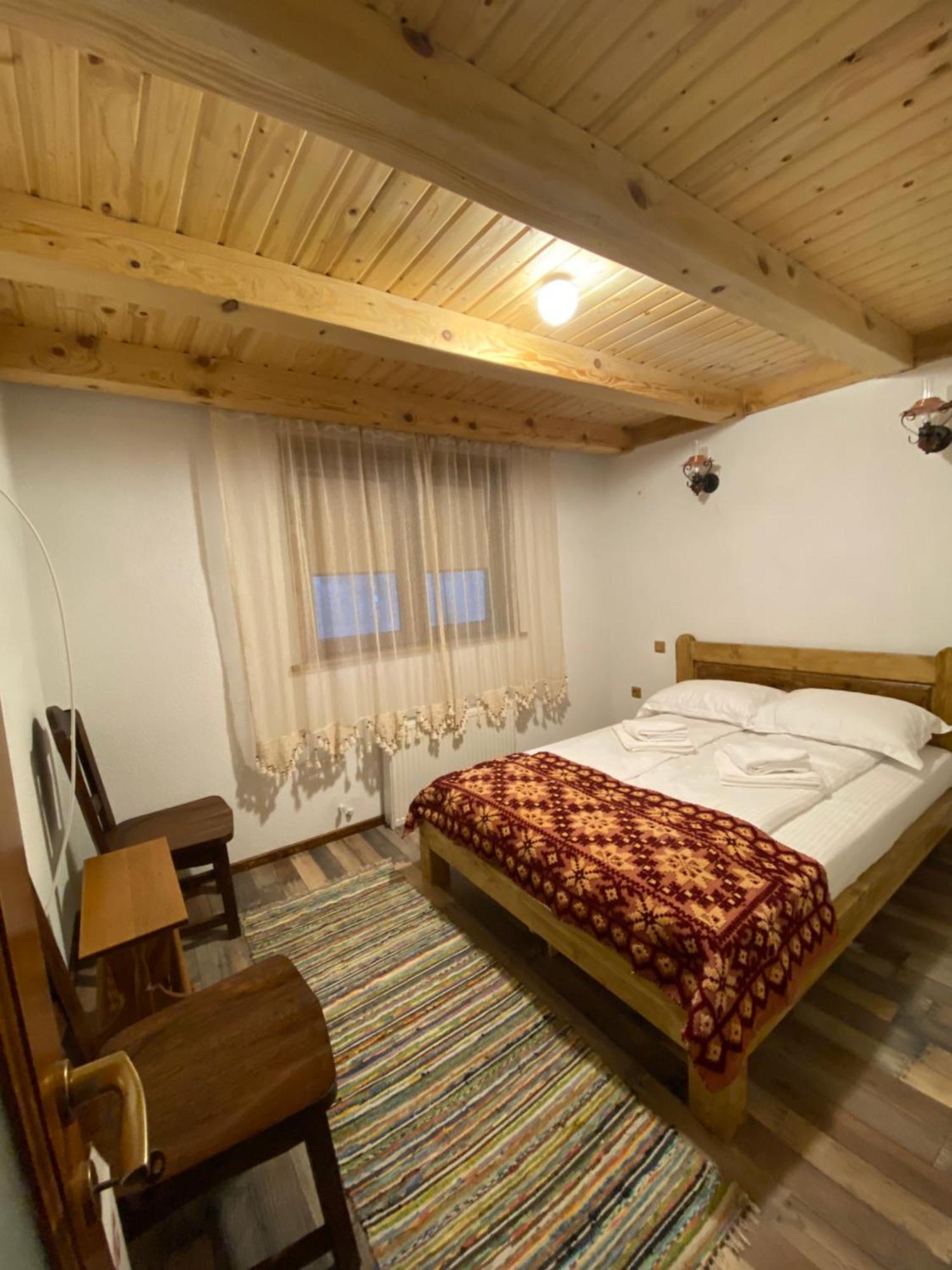 Casa Cu Sindrila Villa Vălenii de Munte Eksteriør billede